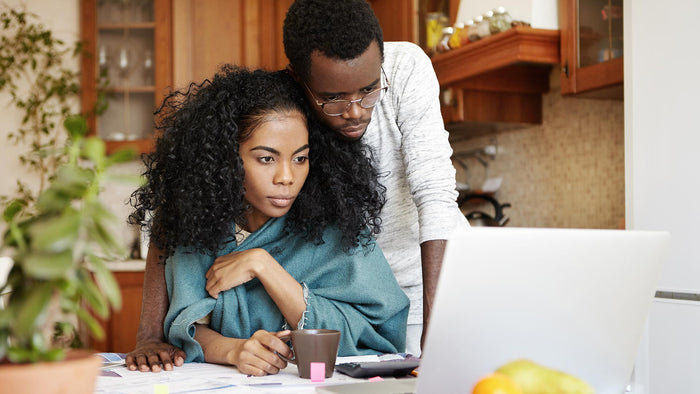 Financial Management For Freelancers: How To Earn, Save and Invest Your Money With An Irregular Income